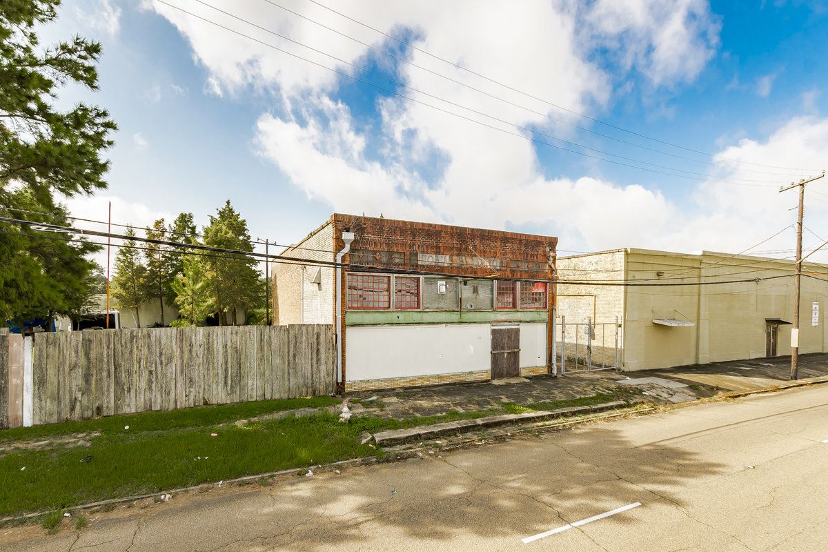 Mid-City Redevelopment Opportunity!: 2008 North St, Baton Rouge, LA 70802